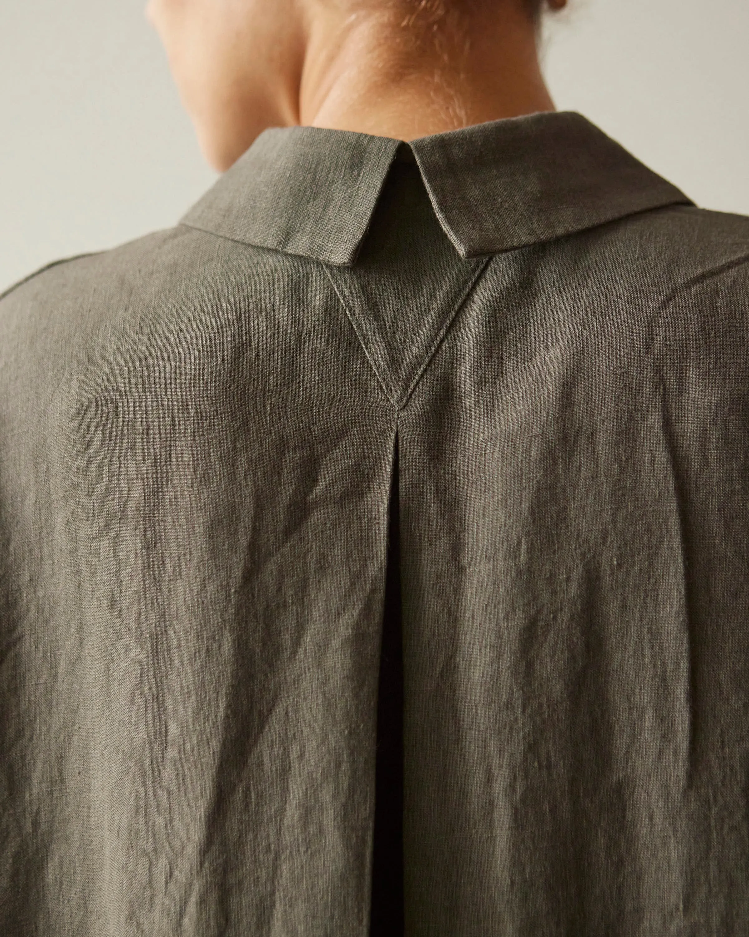 7115 Linen Maxi Shirtdress, Dark Oak