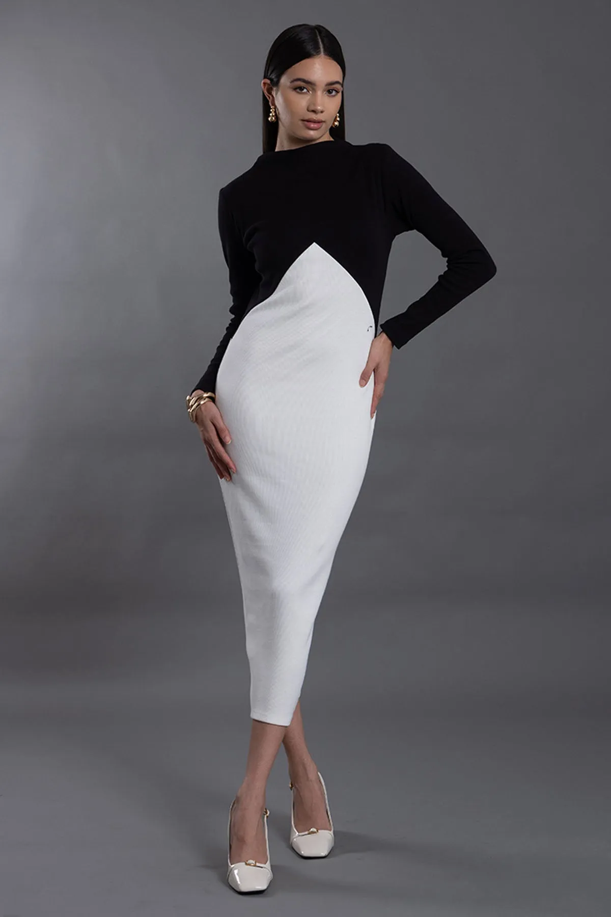 Colorblock Round Neck Midi Dress