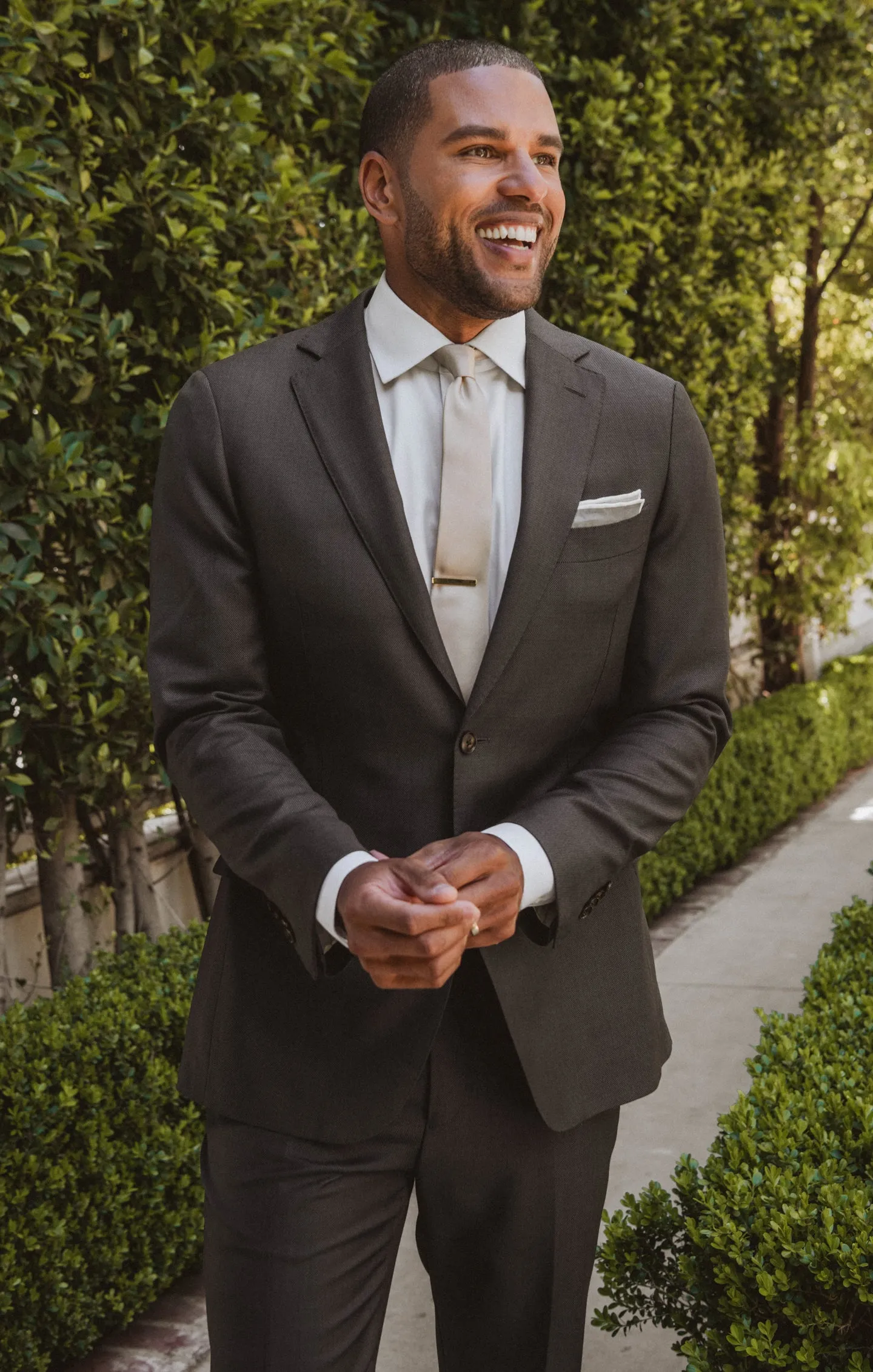 Nico Neck Tie ~ Champagne Solid
