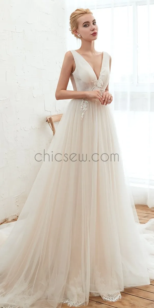 Romantic A-line Tulle Sleeveless Applique Wedding Dresses, YKX083