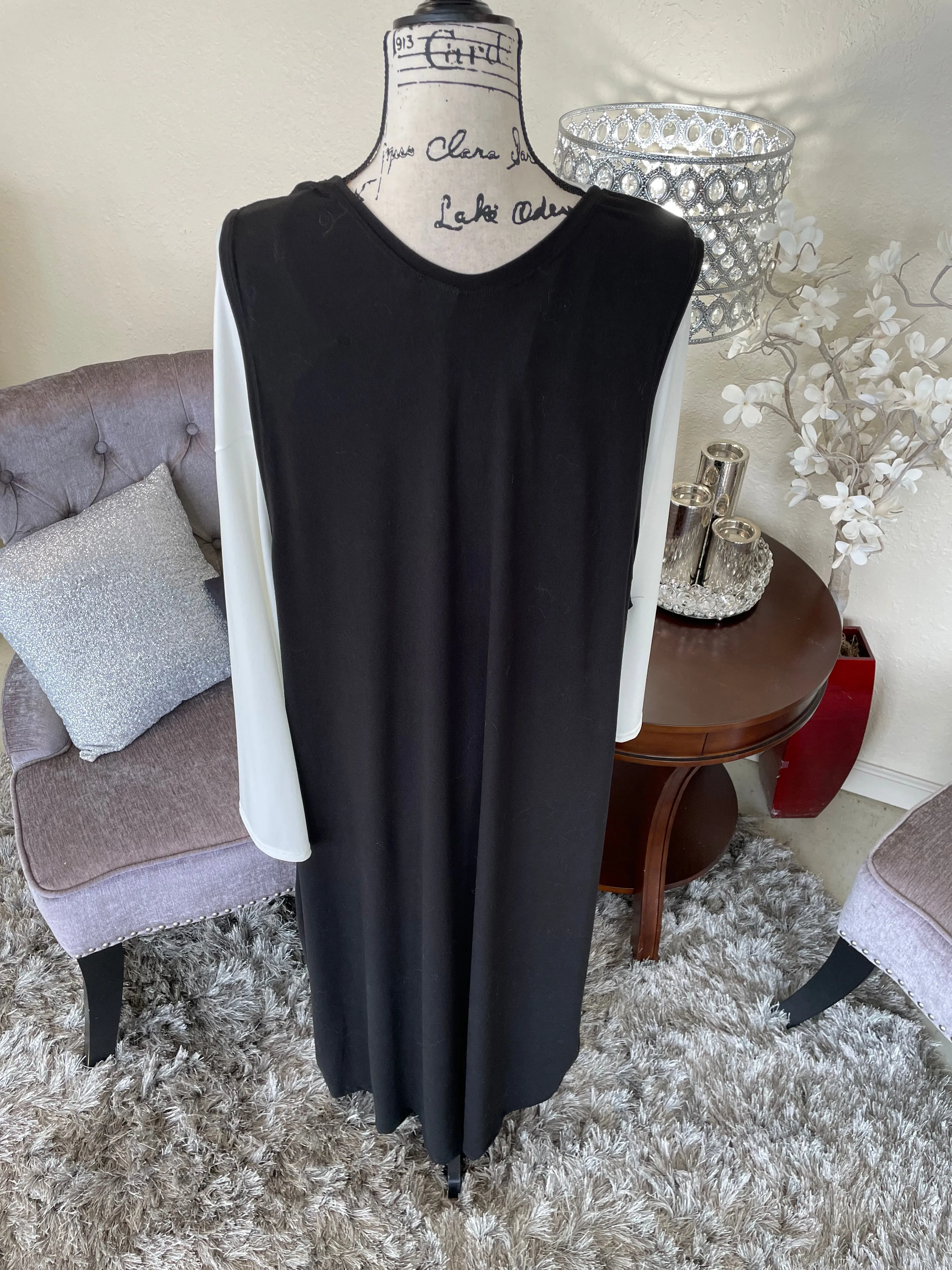 Sleeveless Black Jersey Knit Dress/Jumper