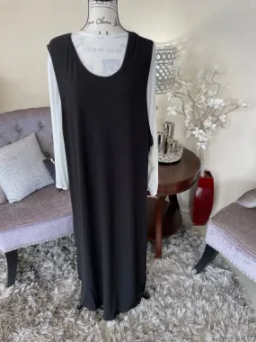 Sleeveless Black Jersey Knit Dress/Jumper