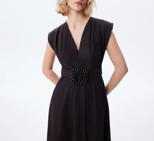 THEO - Echo Cap Sleeve Beaded V Neck Belted Dress in Black